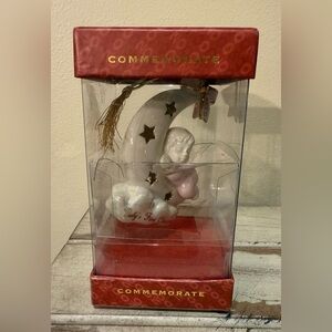 Lenox Babys First Christmas Girl Sleeping on Moon Ornament 2000 New In Box